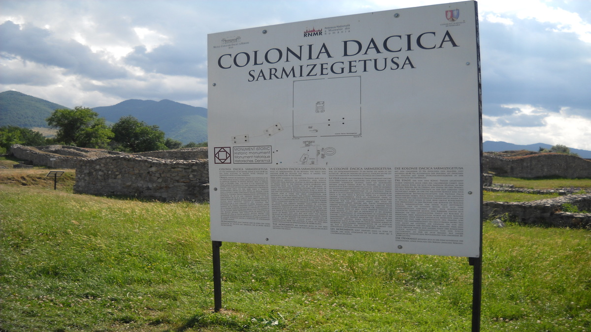 Sarmizegetusa, Țara Hațegului, România. FOTO: Grig Bute (Ora de Turism)