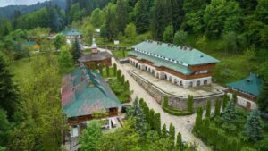 Mănăstirea Sihla, Vânători Neamț. FOTO Arhiva FIJET România