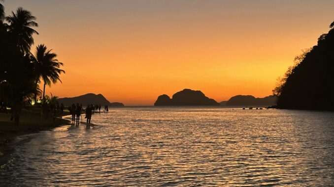 Filipine - El Nido, Plaja Las Cabanas