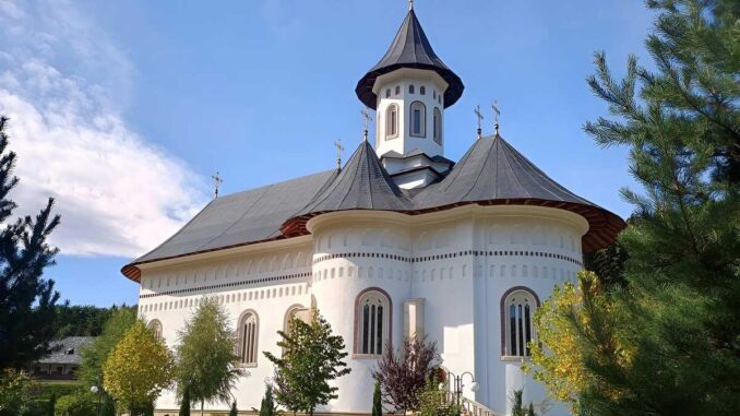 Mănăstirea Putna, jud. Suceava. FOTO: Iustin Mihailov
